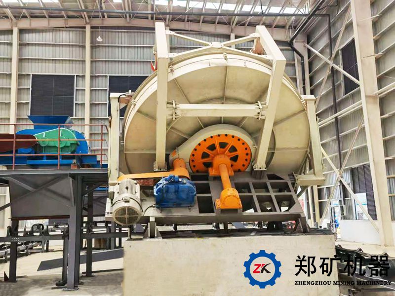 江蘇睿新世越環保盤式成球機項目